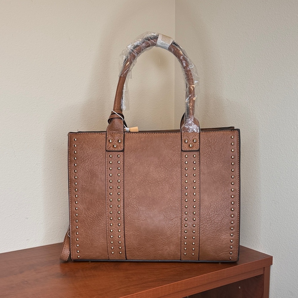NWT Jessie James Kate Concealed Carry Lock and Key Satchel with Coin Pouch